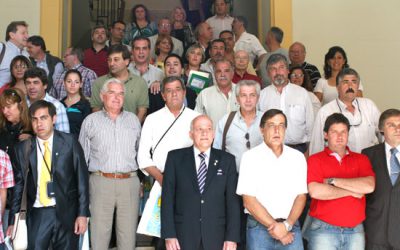 Una delegación de la Confederación Argentina de la Mediana Empresa visita el Mercat Sagunt